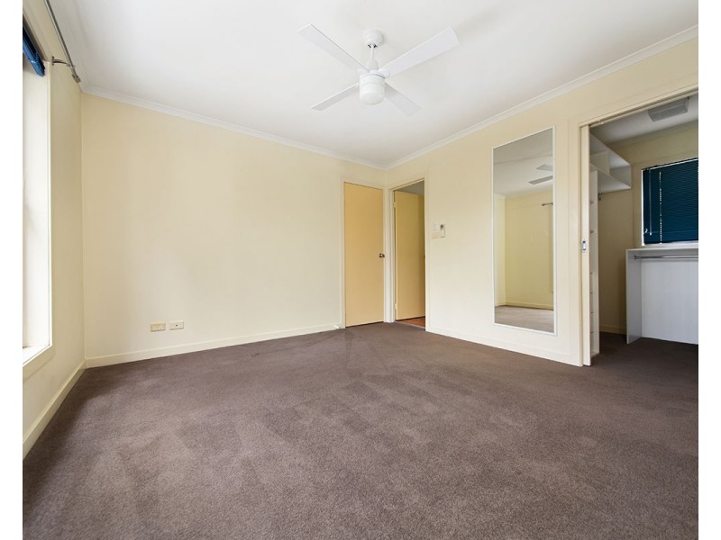 9/19 Troopers Mews, Holsworthy NSW 2173