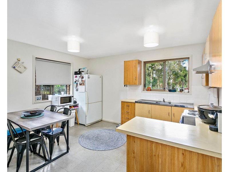 1 Bromwich Place, Menai NSW 2234