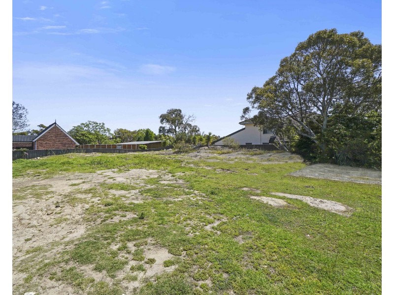 2A Wilbung Road, Illawong NSW 2234