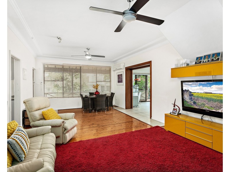 5 Bass Street, Caringbah South NSW 2229
