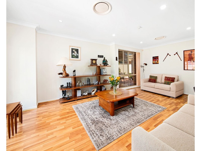 8 Pin Oak Grove, Menai NSW 2234