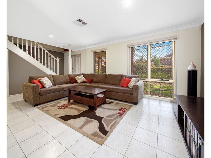 6a Bassett Place, Menai NSW 2234