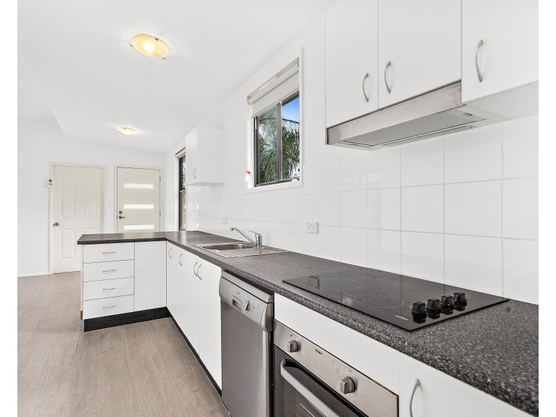 4a Wade Close, Illawong NSW 2234