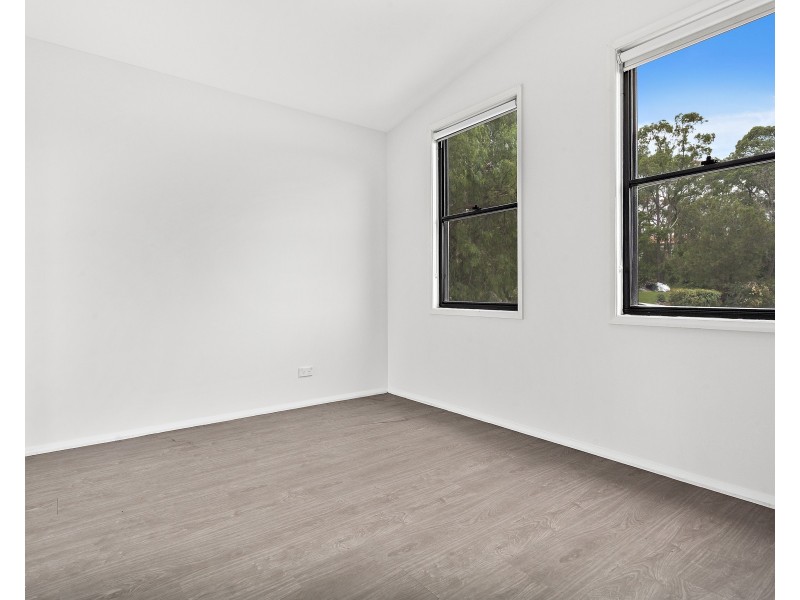 4a Wade Close, Illawong NSW 2234