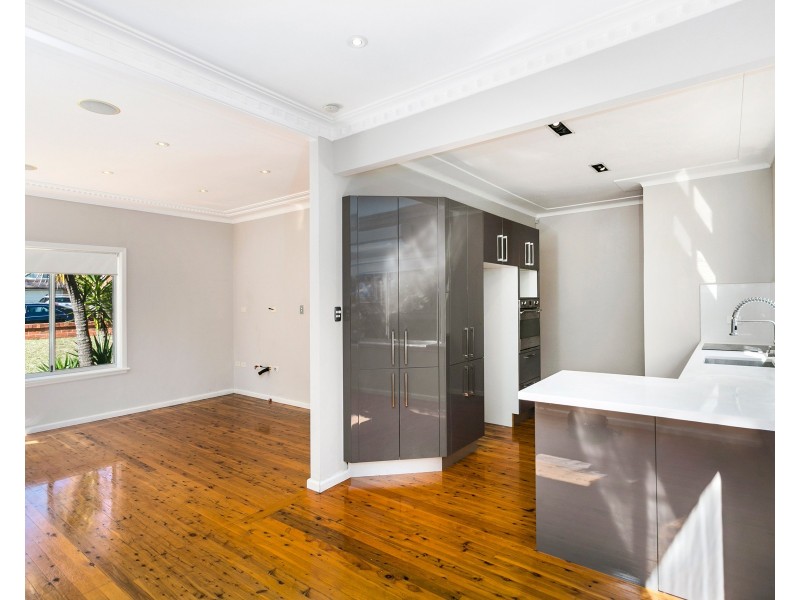 7 Ventura Ave, Miranda NSW 2228