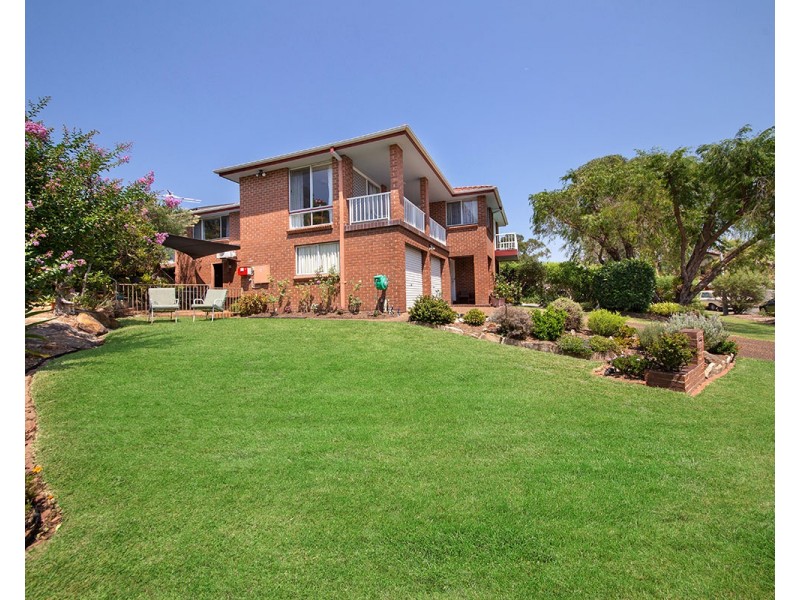 2 Blackwattle Place, Alfords Point NSW 2234