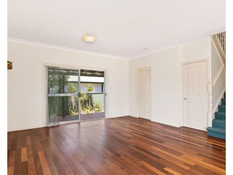 2/186-190 Bath Road, Kirrawee NSW 2232