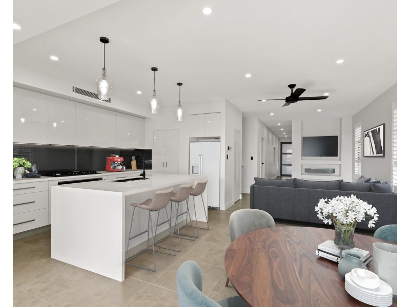 118a Kennedy Street, Picnic Point NSW 2213