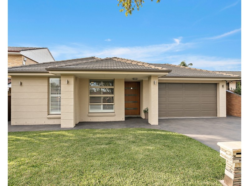 17 Lone Pine Ave, Milperra NSW 2214