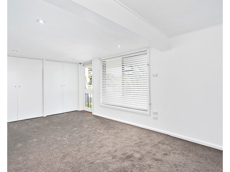 9 Tiranna Place, Oyster Bay NSW 2225