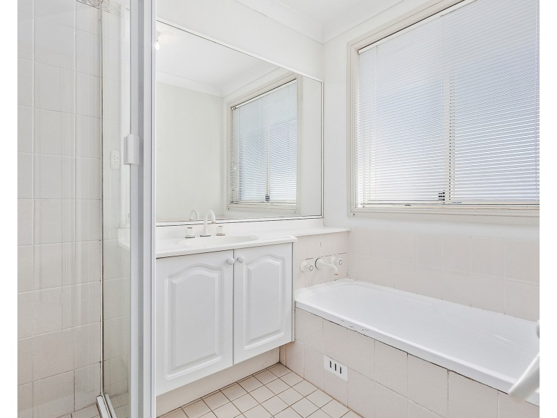 1A Davis Place, Menai NSW 2234