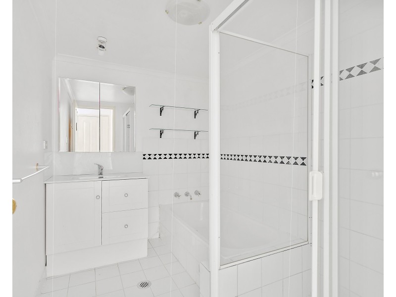 F13/6 Schofield Place, Menai NSW 2234