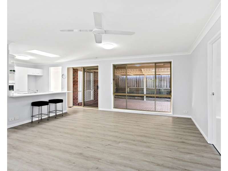 12 Silverleaf Row, Menai NSW 2234