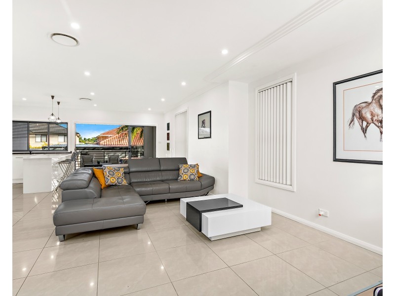 51A  Mackinnon Ave, Padstow NSW 2211
