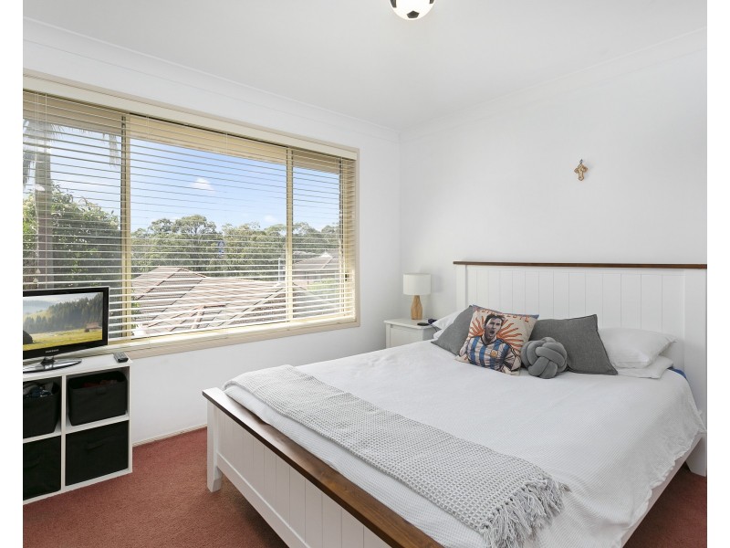 6 James Close, Menai NSW 2234