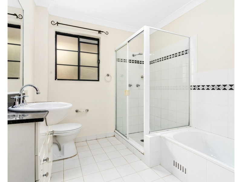 C10/7 Macmahon Place, Menai NSW 2234