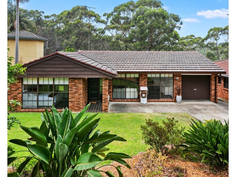 10 Windle Place, Menai NSW 2234