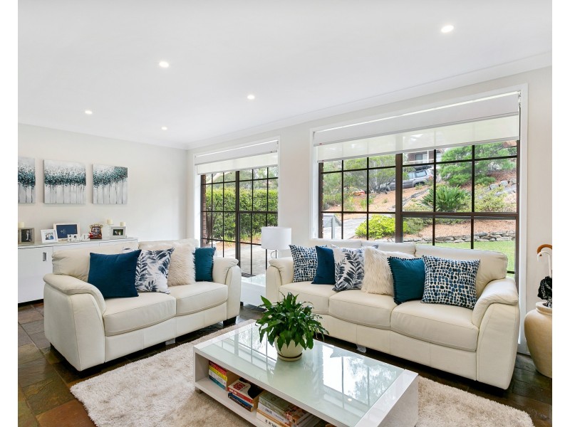 10 Windle Place, Menai NSW 2234