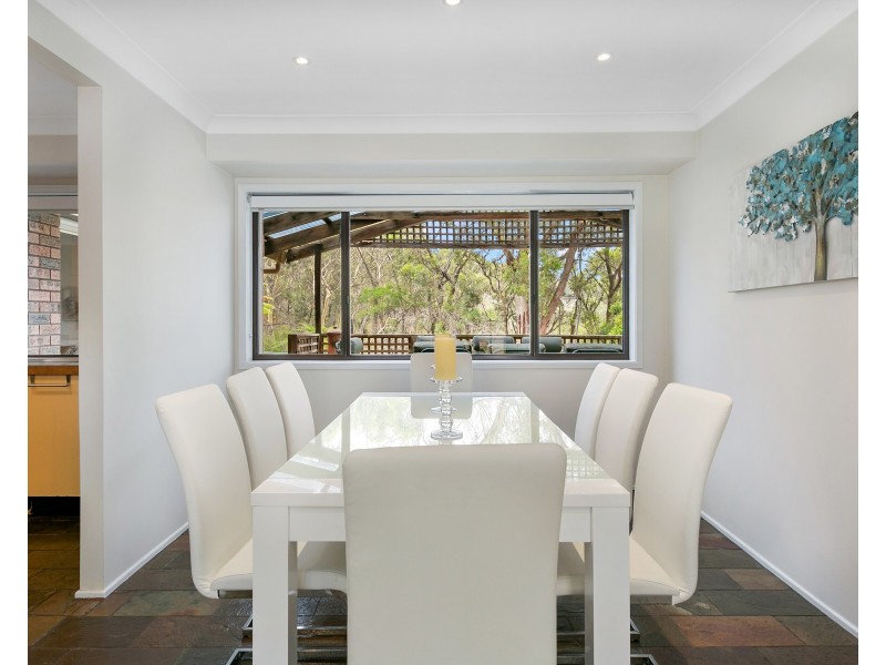 10 Windle Place, Menai NSW 2234