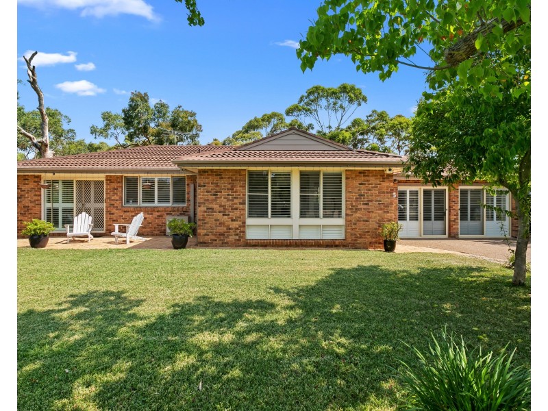 5  Nicholi Place, Alfords Point NSW 2234