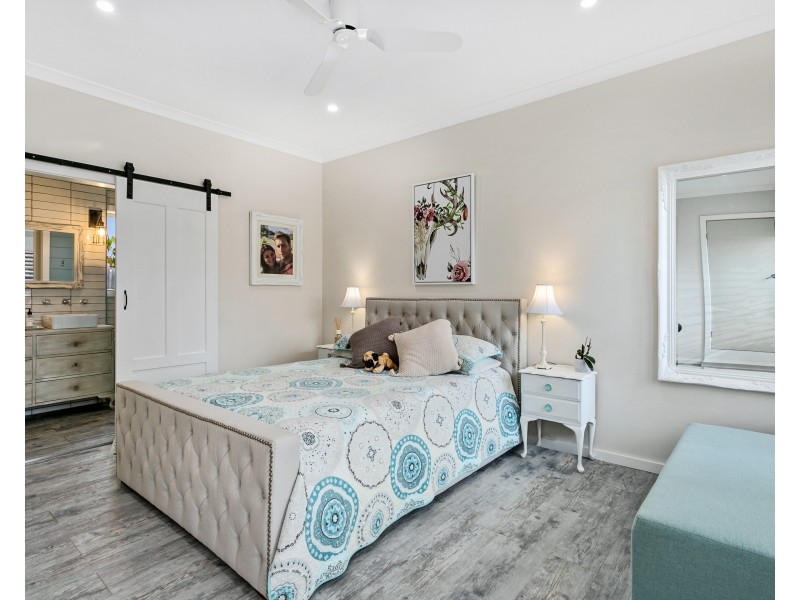 5  Nicholi Place, Alfords Point NSW 2234