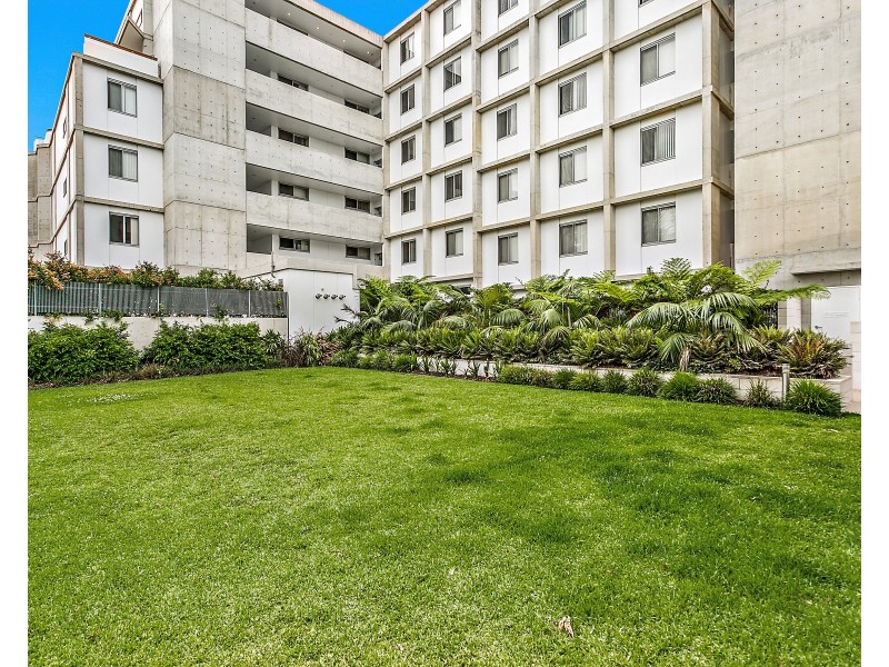 504/26 Merton Street, Sutherland NSW 2232