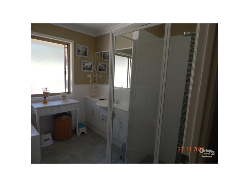 5-7 Banksia Street, Hill Top NSW 2575