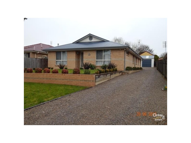 10 Adelaide Street, Berrima NSW 2577