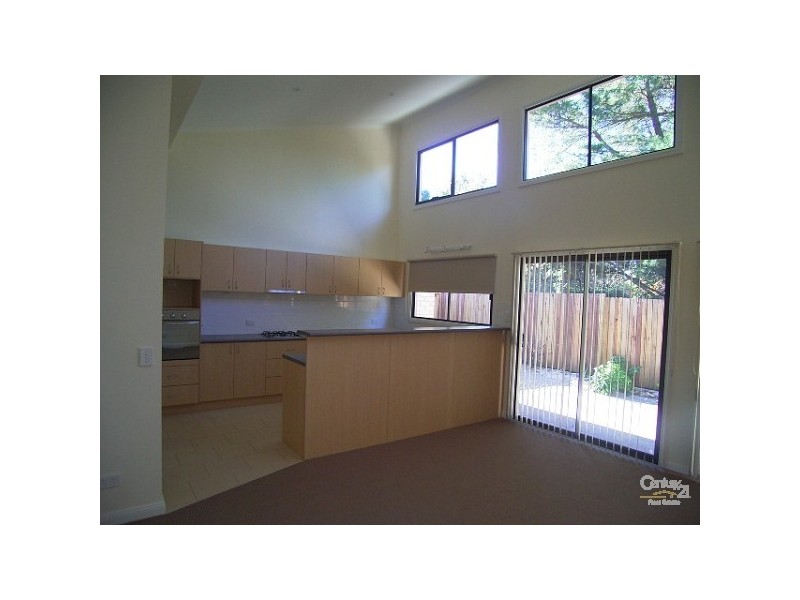 2/4 Biggera Street, Braemar NSW 2575