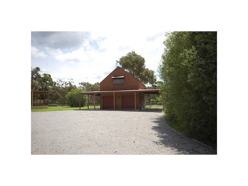 Hill Top NSW 2575