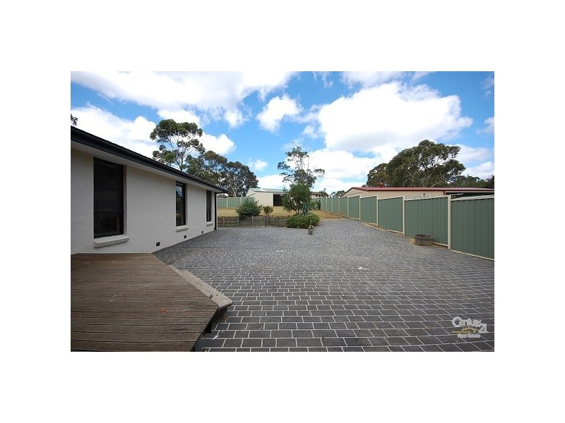 176 Wilson Drive, Hill Top NSW 2575