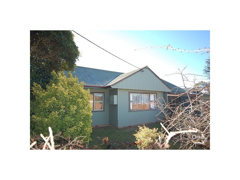 96 Berrima Street, Welby NSW 2575