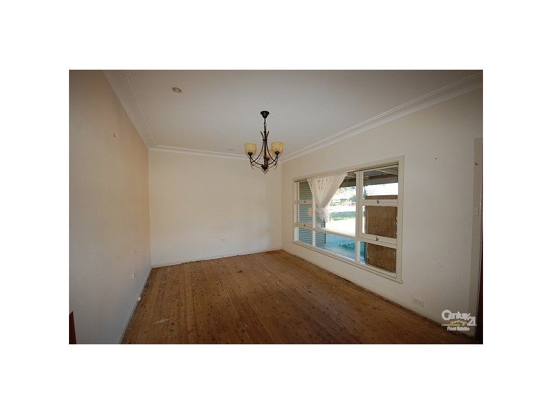 96 Berrima Street, Welby NSW 2575