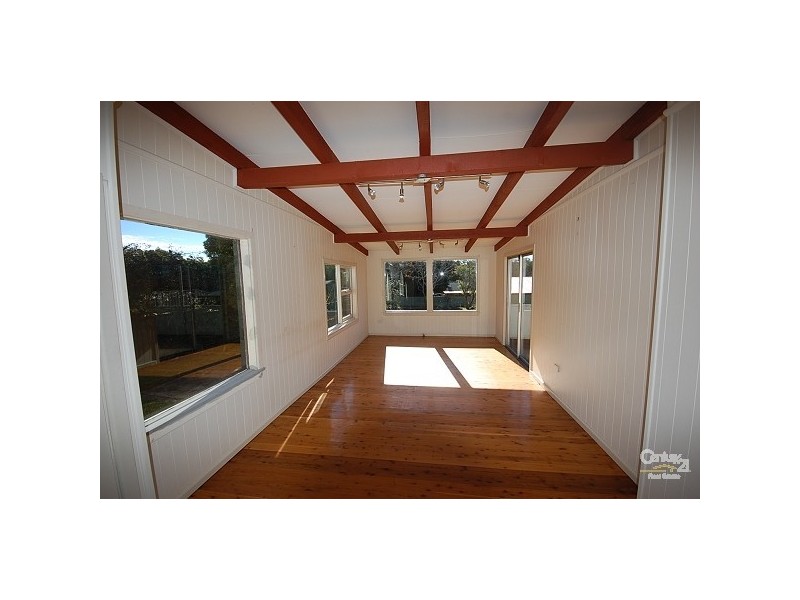 96 Berrima Street, Welby NSW 2575