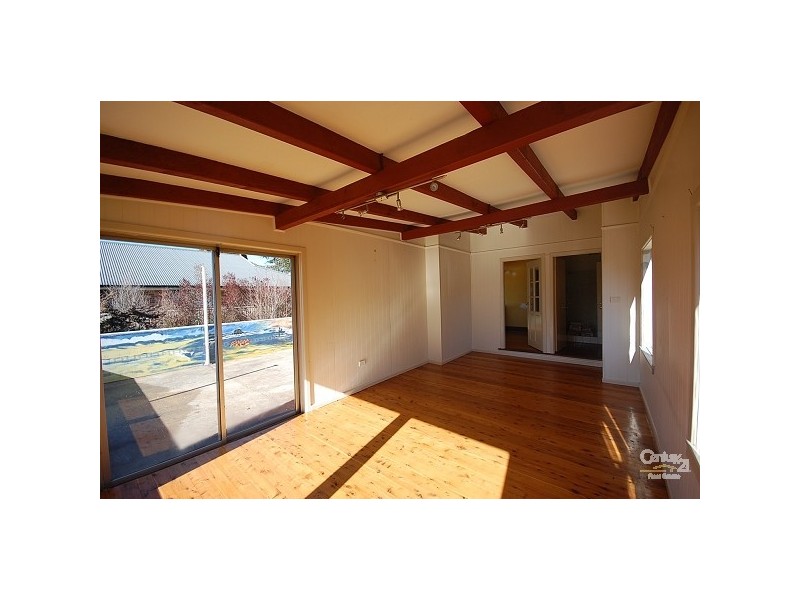 96 Berrima Street, Welby NSW 2575