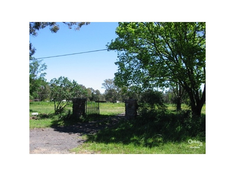 Pheasants Nest NSW 2574