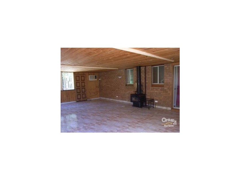 67 Pearce Street, Hill Top NSW 2575