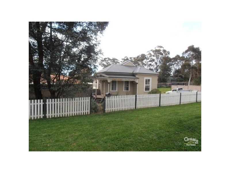 166 Wilson Drive, Hill Top NSW 2575
