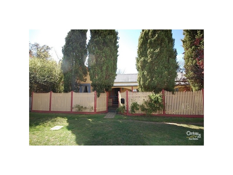 18 Park Road, Bowral NSW 2576