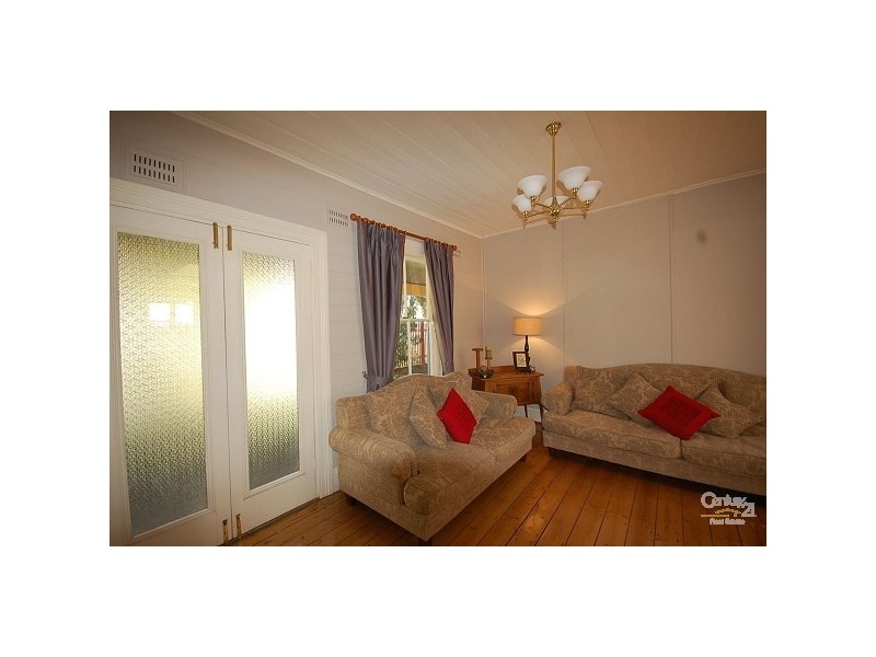 18 Park Road, Bowral NSW 2576