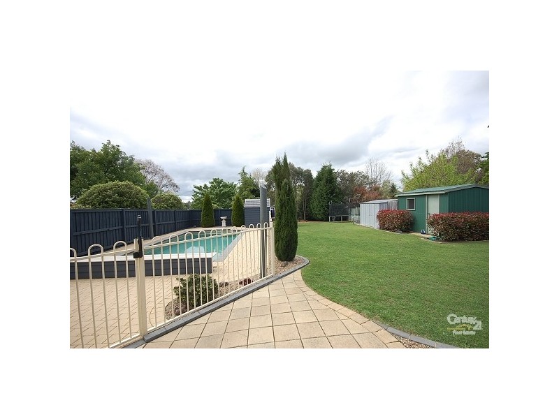 11 Biggera Street, Braemar NSW 2575