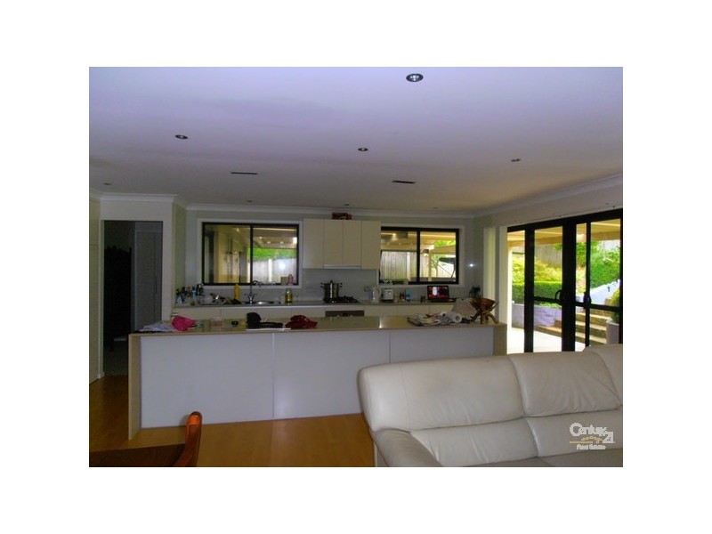 48 Railway Tce, Willow Vale NSW 2575