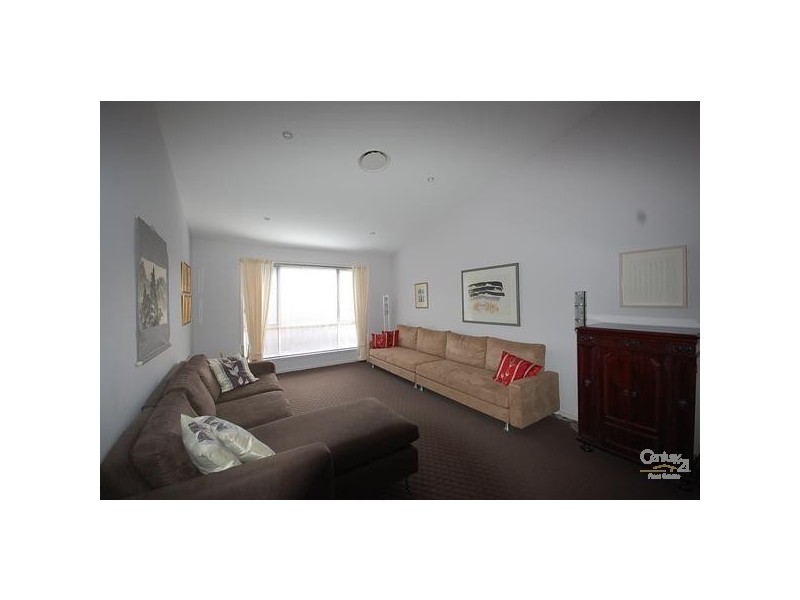 Hill Top NSW 2575