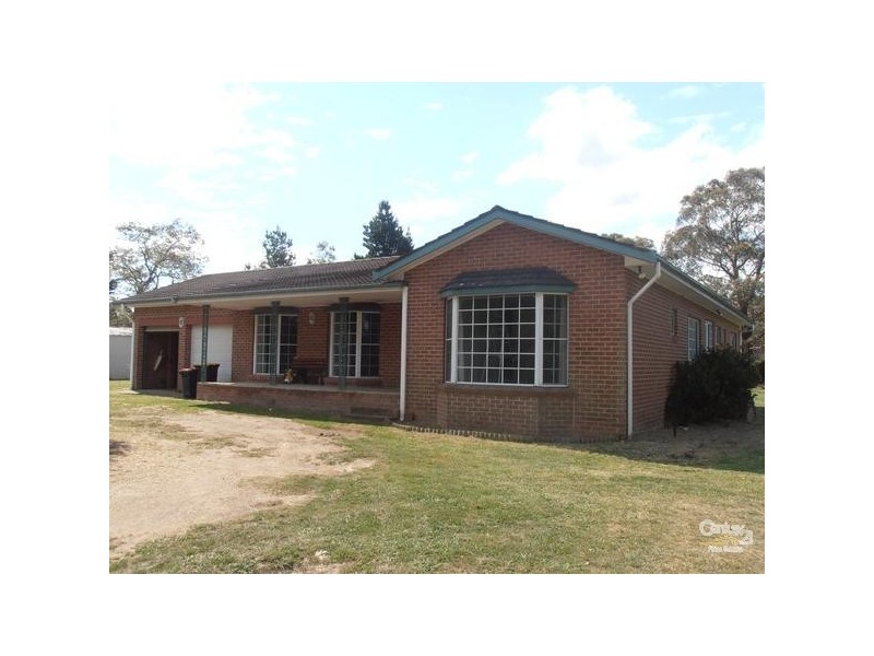 6 Flora Street, Colo Vale NSW 2575