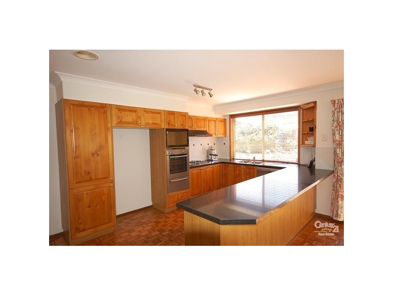 11 Miro Cescent, Bowral NSW 2576
