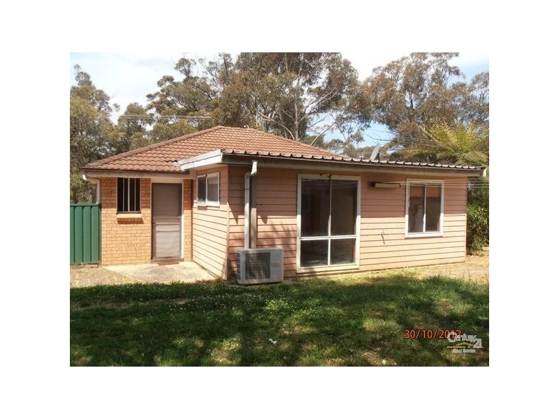 5 Rear Flat West Parade, Hill Top NSW 2575