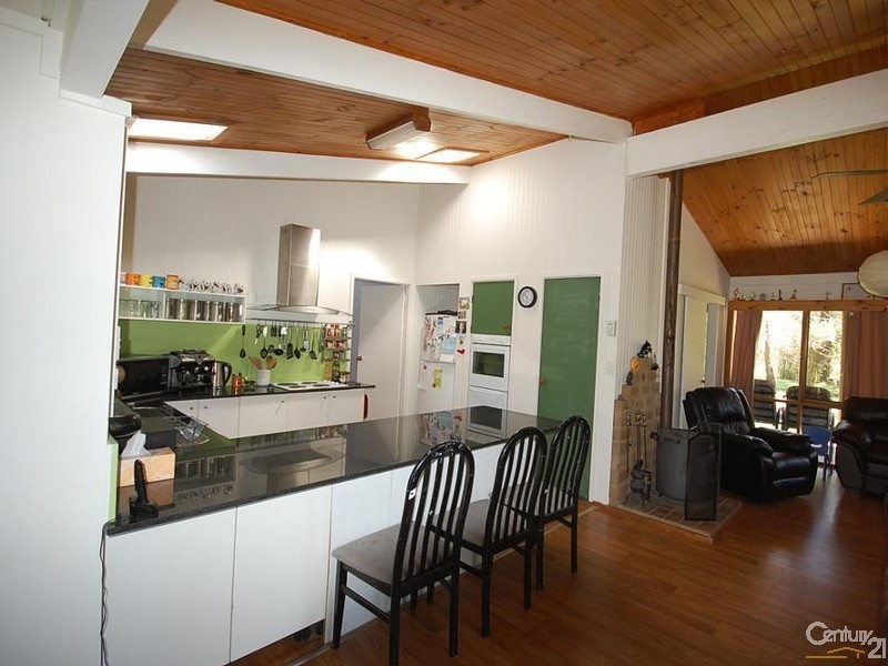 Yerrinbool NSW 2575