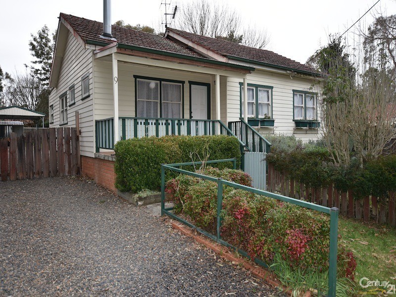 9 Appenine Road, Yerrinbool NSW 2575