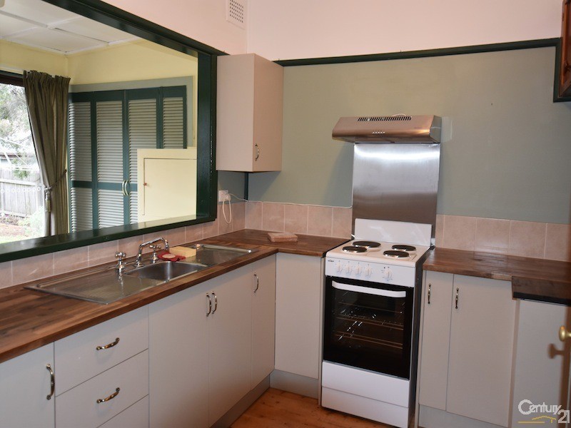 9 Appenine Road, Yerrinbool NSW 2575