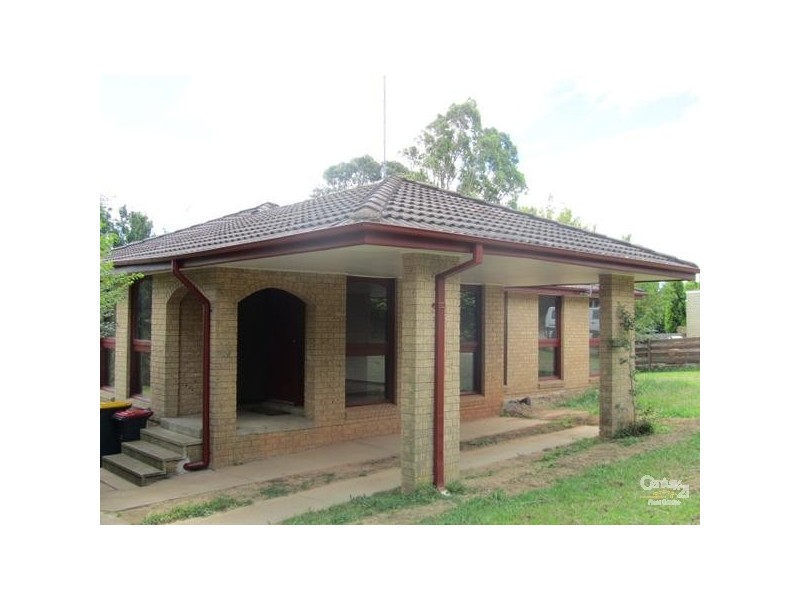 30 Old South Road, Bowral NSW 2576